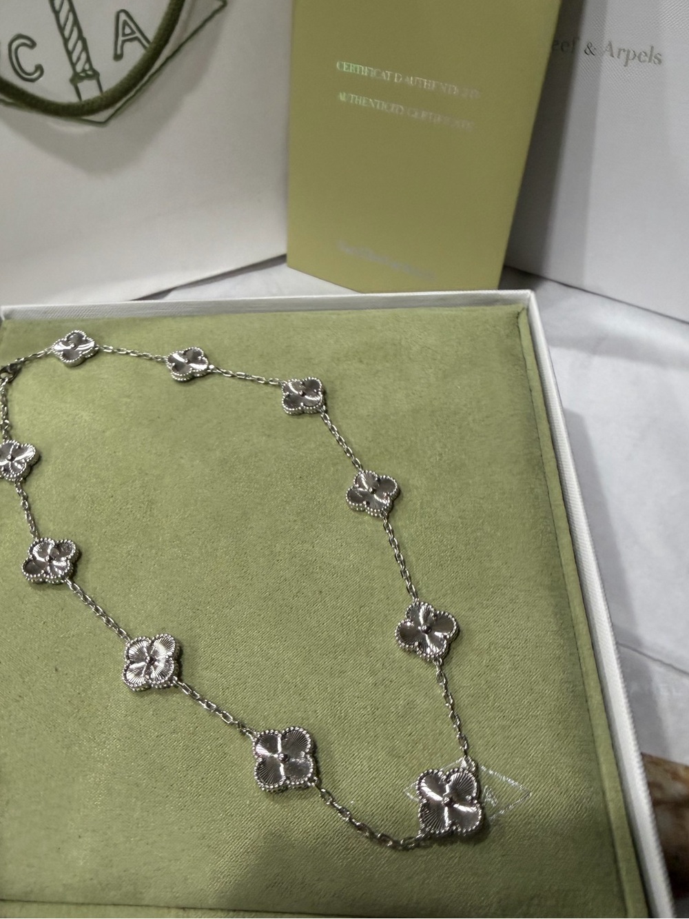Vintage Clover Arpels Necklace 18k $11,000